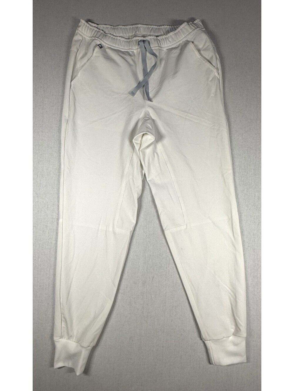 FIGS Technical Collection Zamora Jogger Scrub Pants Unisex Sz M White Athleisure